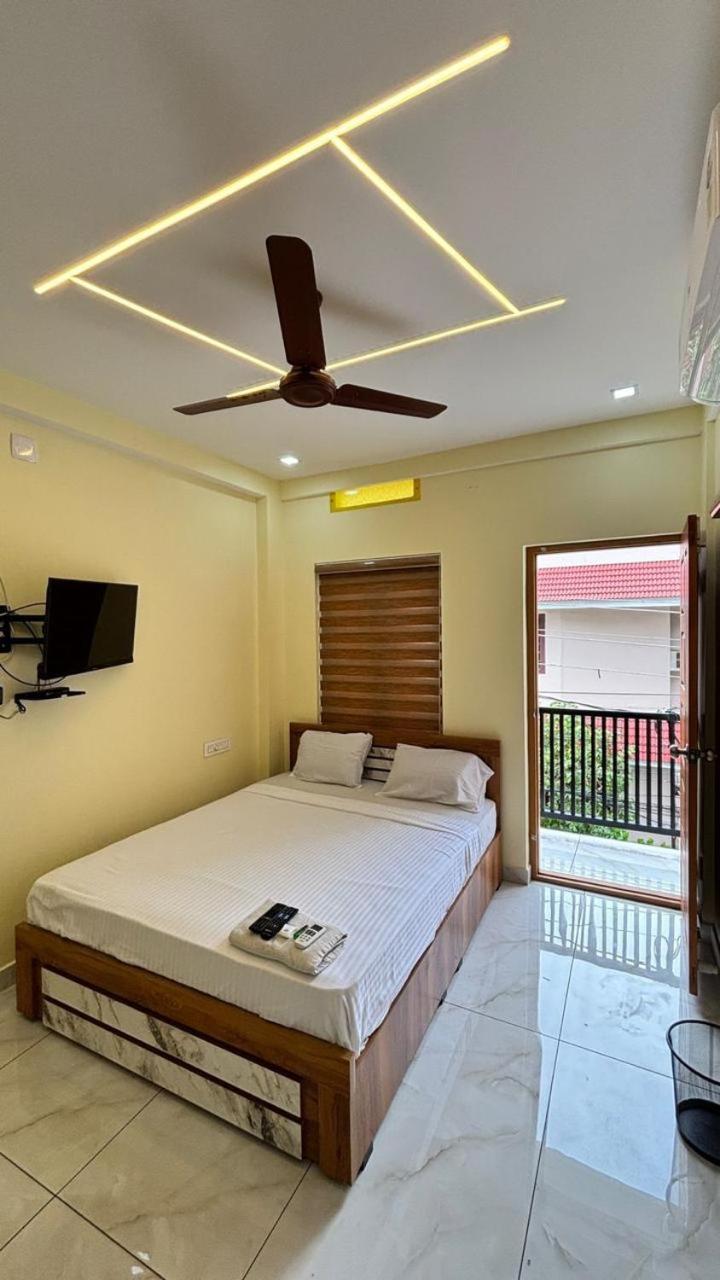 Hotel Hawa Residency Kochi Esterno foto